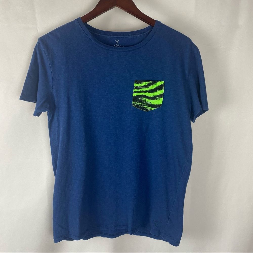 American‎ Eagle T-Shirt